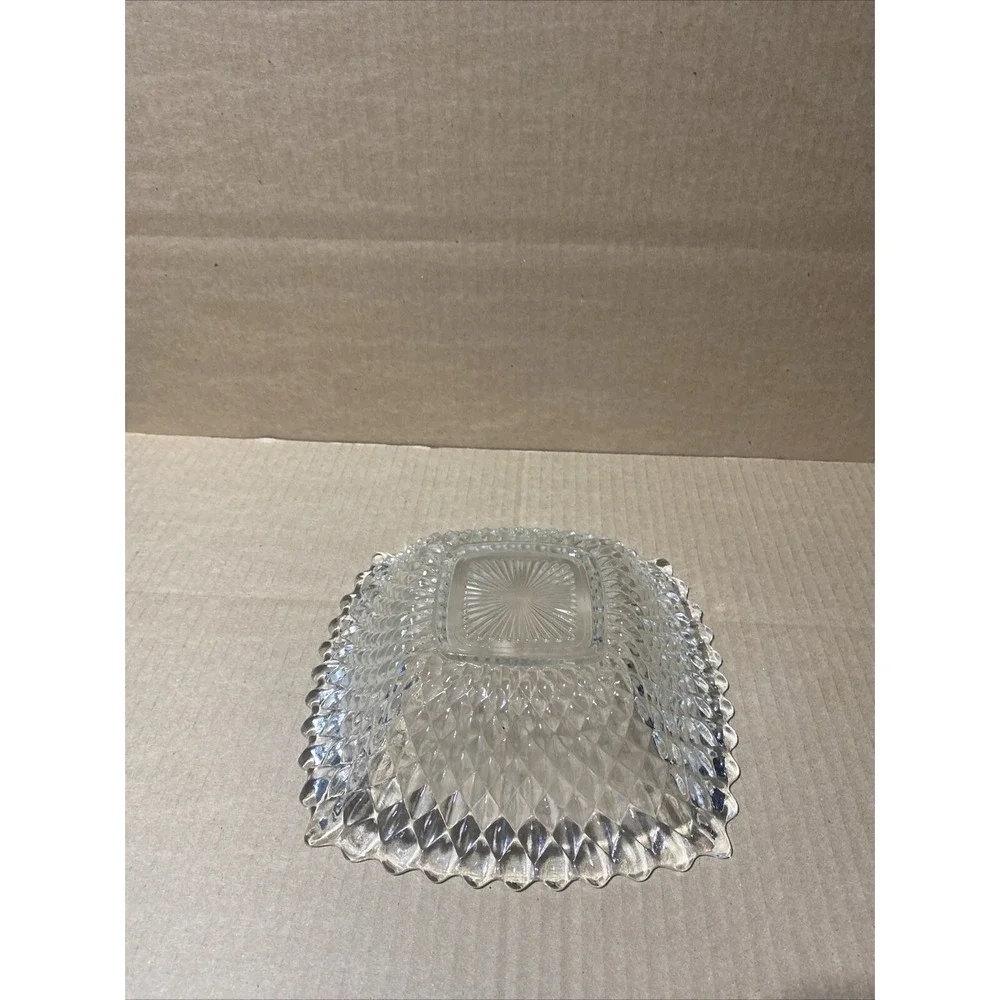 Vintage Indiana Glass Square Candy Nut Dish, Diamond‎ Point